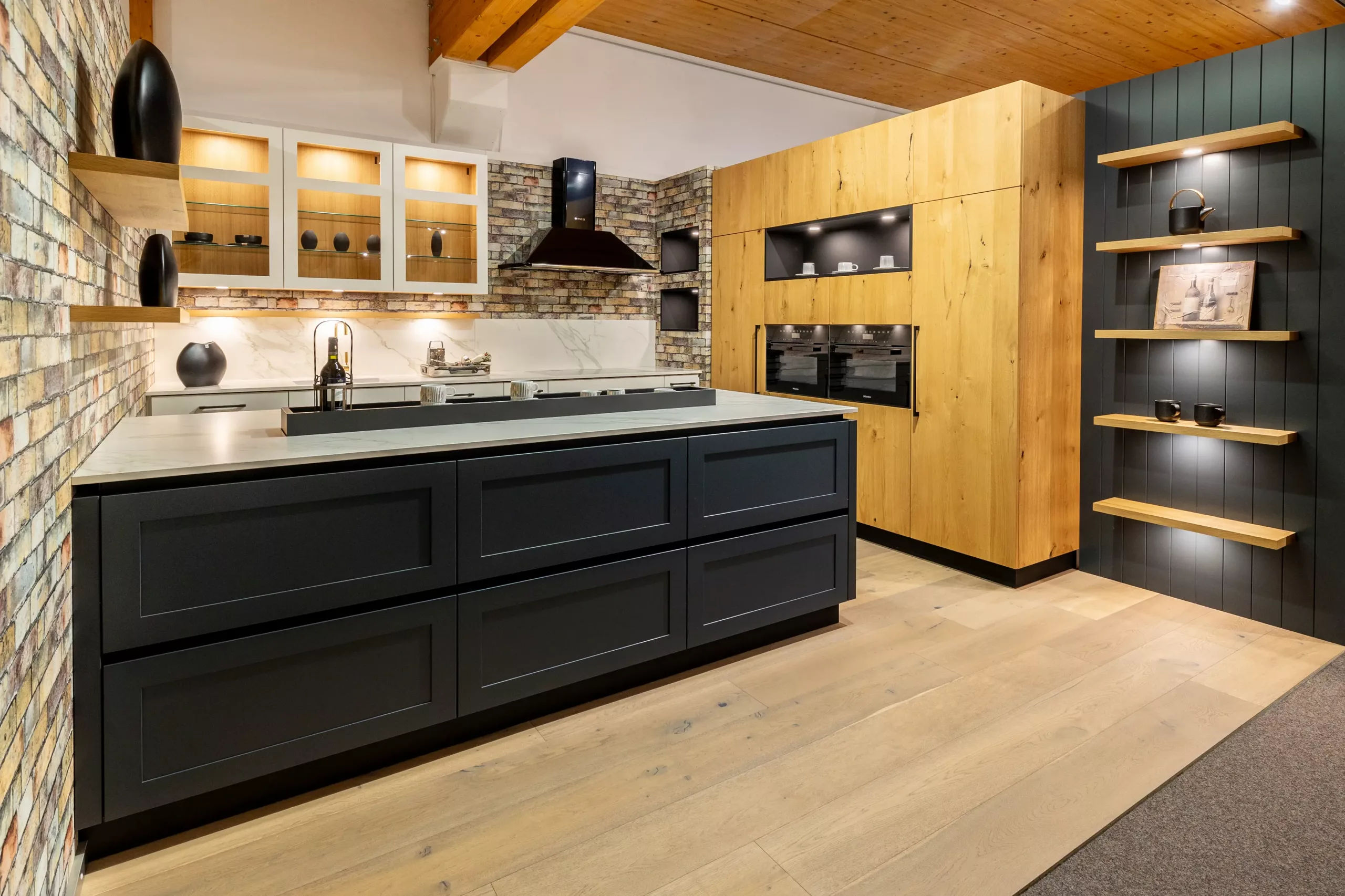 4392-020b_300dpi_20x30cm